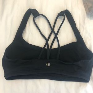 Lululemon Free to be bra